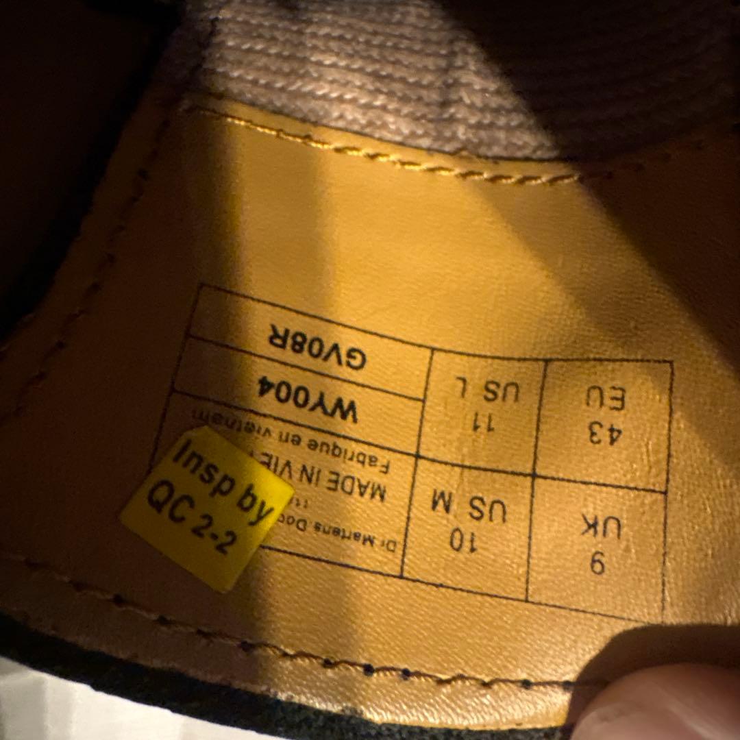 Dr. Martens ブラック 3ホール