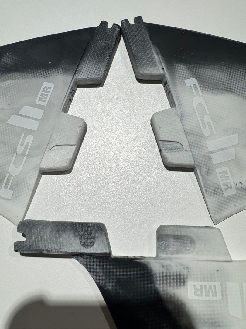 サーフィン・ボディボード FCS2 MARK RICHARDS TWIN+STABILISER FINS