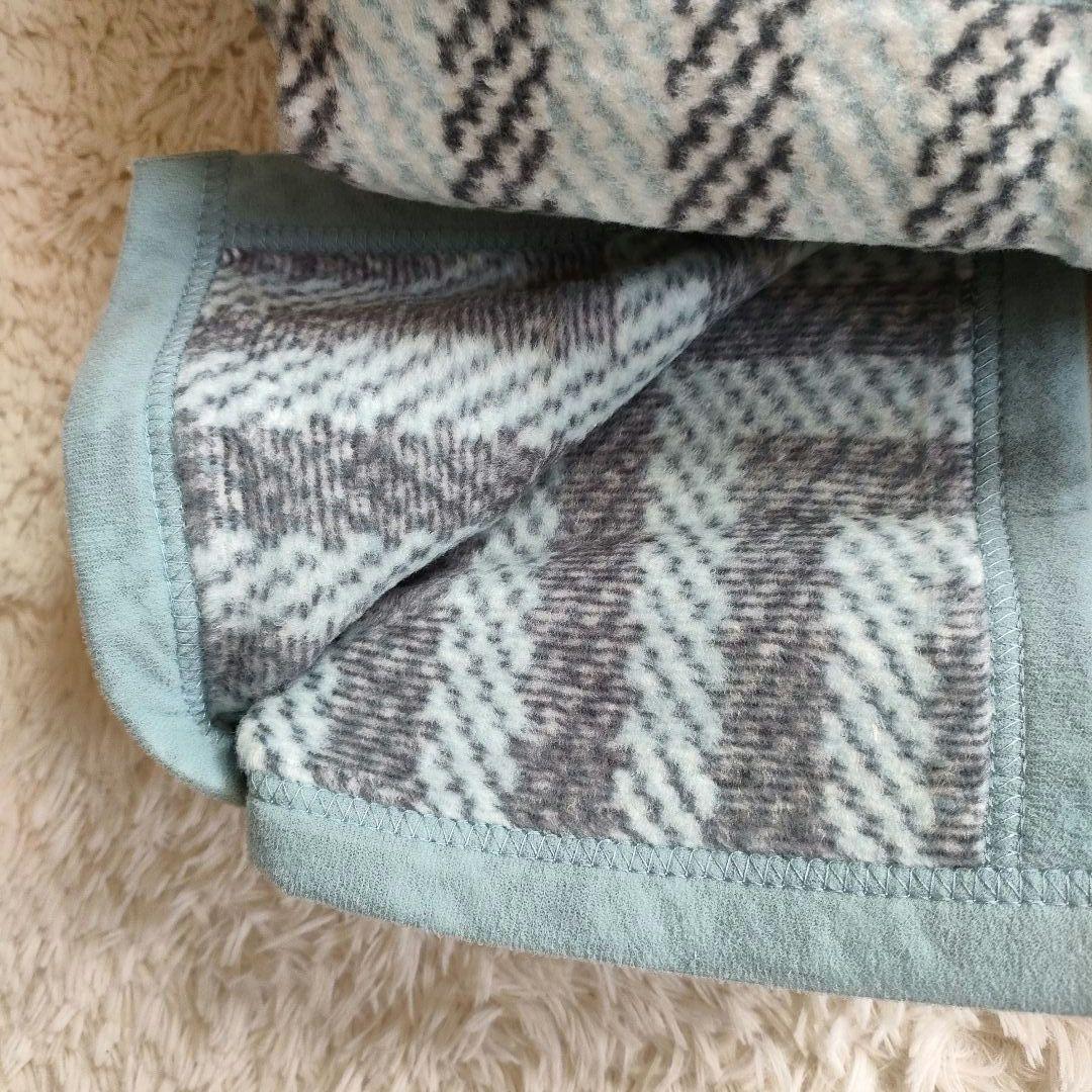 ✨新品未使用✨CELINE/セリーヌ　シルク混綿毛布　マカダム柄