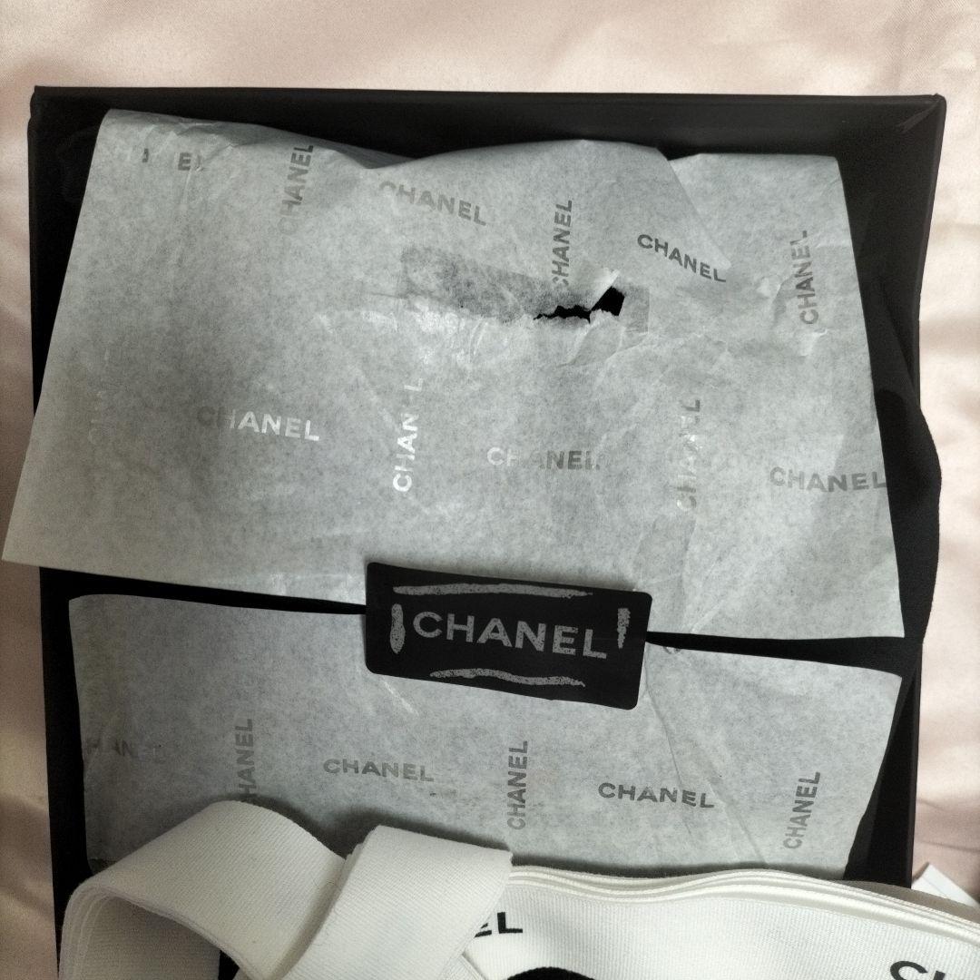 CHANEL キルティングバッグ(ノベルティグッズ)箱、保存袋、リボン付き