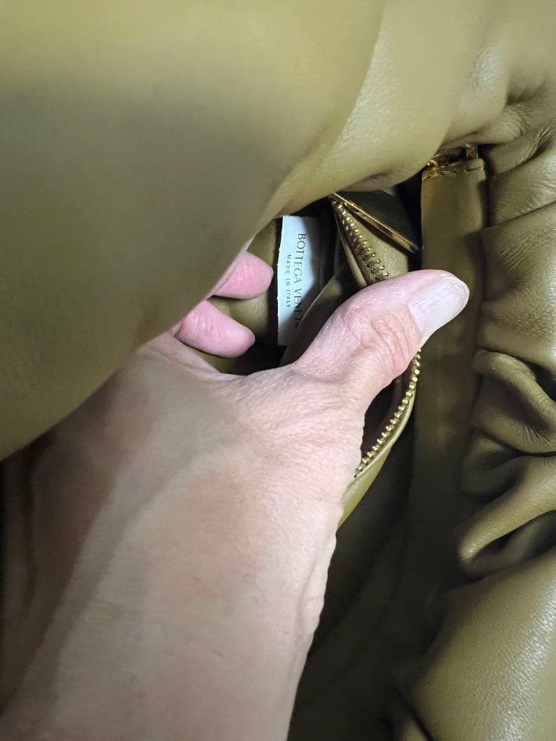 専用goodさま　ボッテガヴェネタ　ザ・ボディ・ポーチ⭐︎試着のみ