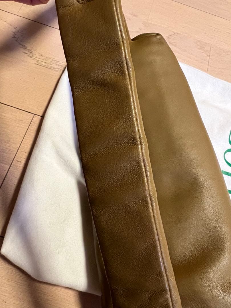 専用goodさま　ボッテガヴェネタ　ザ・ボディ・ポーチ⭐︎試着のみ