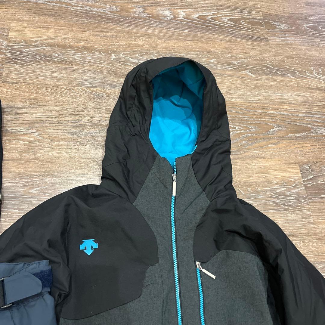 デサント セットアップ　上下　スキーウェア　L 男性　メンズ　美品　高機能モデル