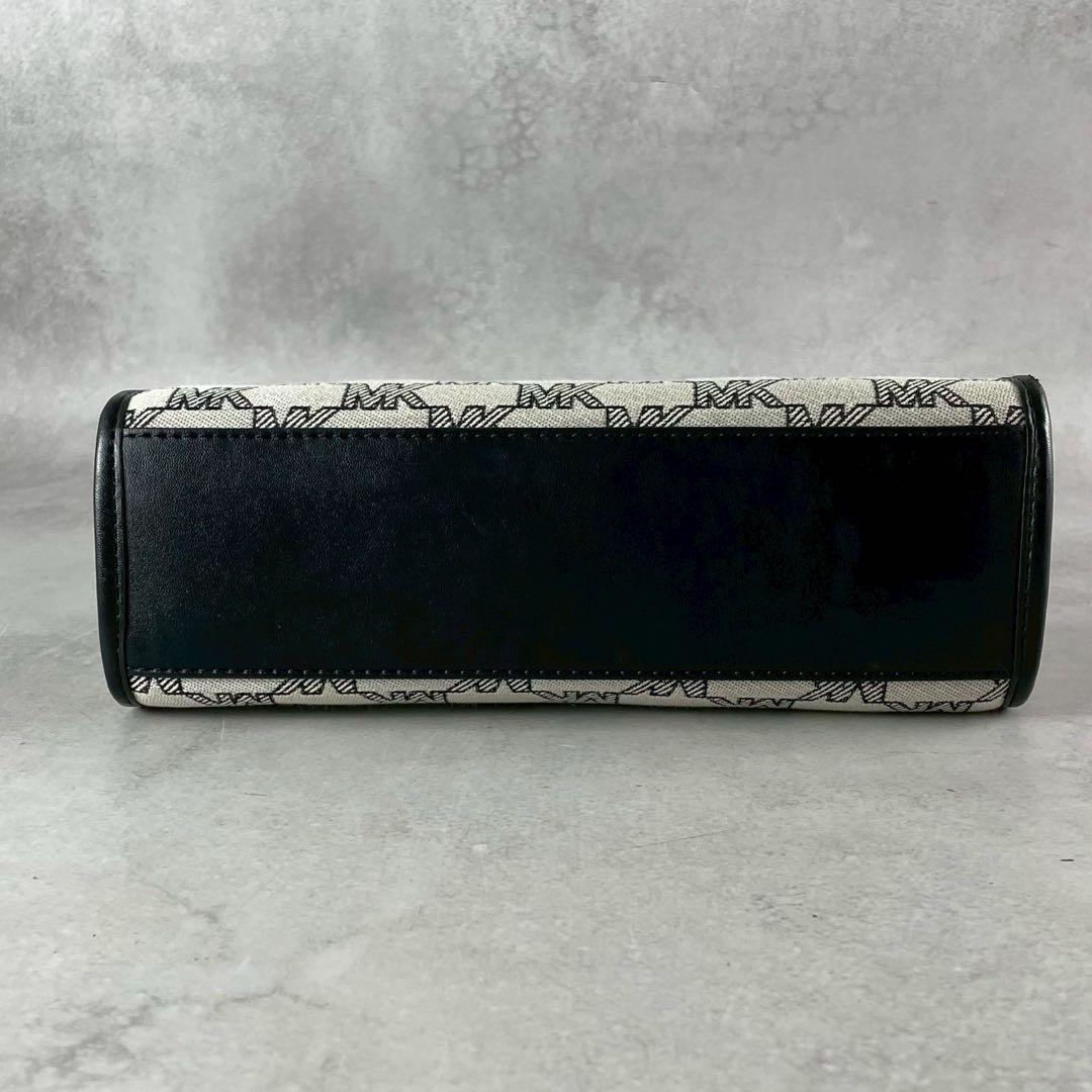 ✨美品✨マイケルコース　ミレラ　トートバッグ　2way MKシグネチャー　黒白