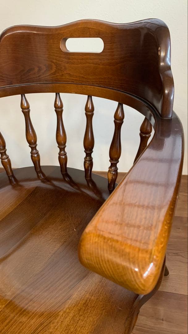 ①飛騨産業 キツツキマーク ダイニングチェア 1脚