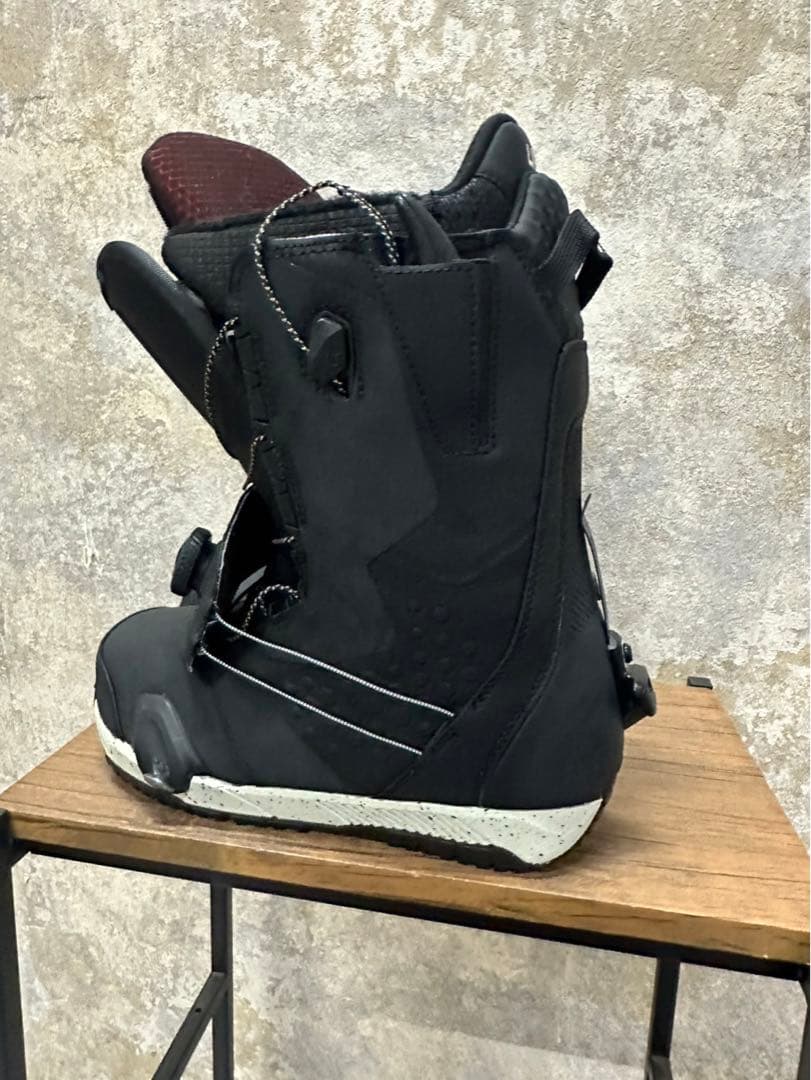 ⑫ ION SO ブラック スノーボードブーツ