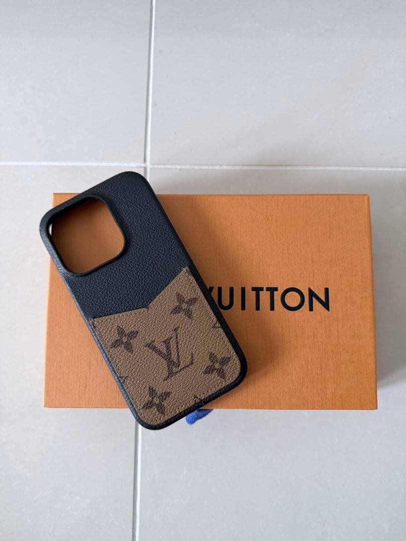 ルイヴィトン iPhone15Pro モノグラム スマホケース バンパー カバー