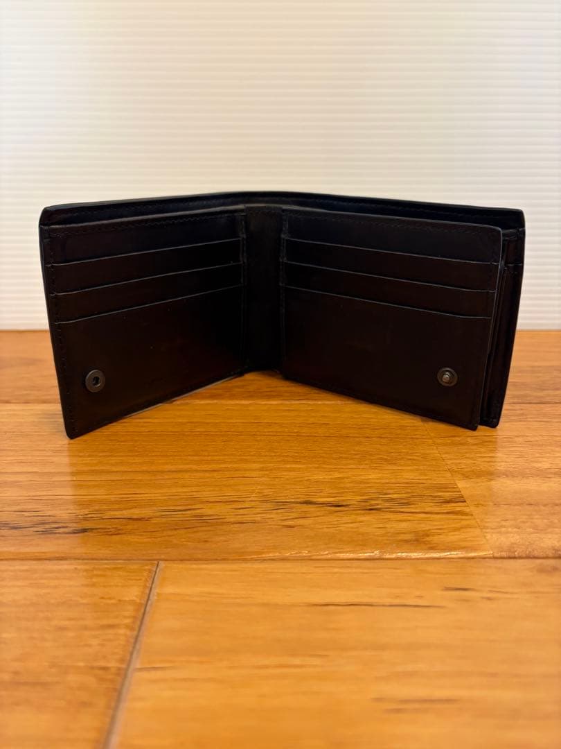 BOTTEGAVENETA ボッテガヴェネタ　二つ折り財布　黒　レザー