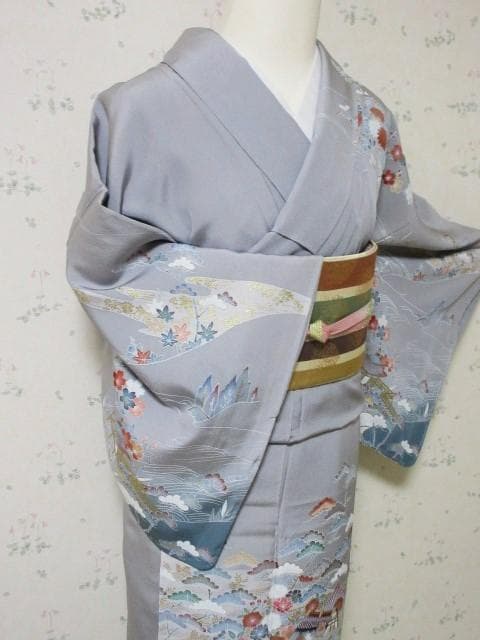 訪問着：美品-花と水流とオシドリと民家：高級品グレー：袷正絹：N88