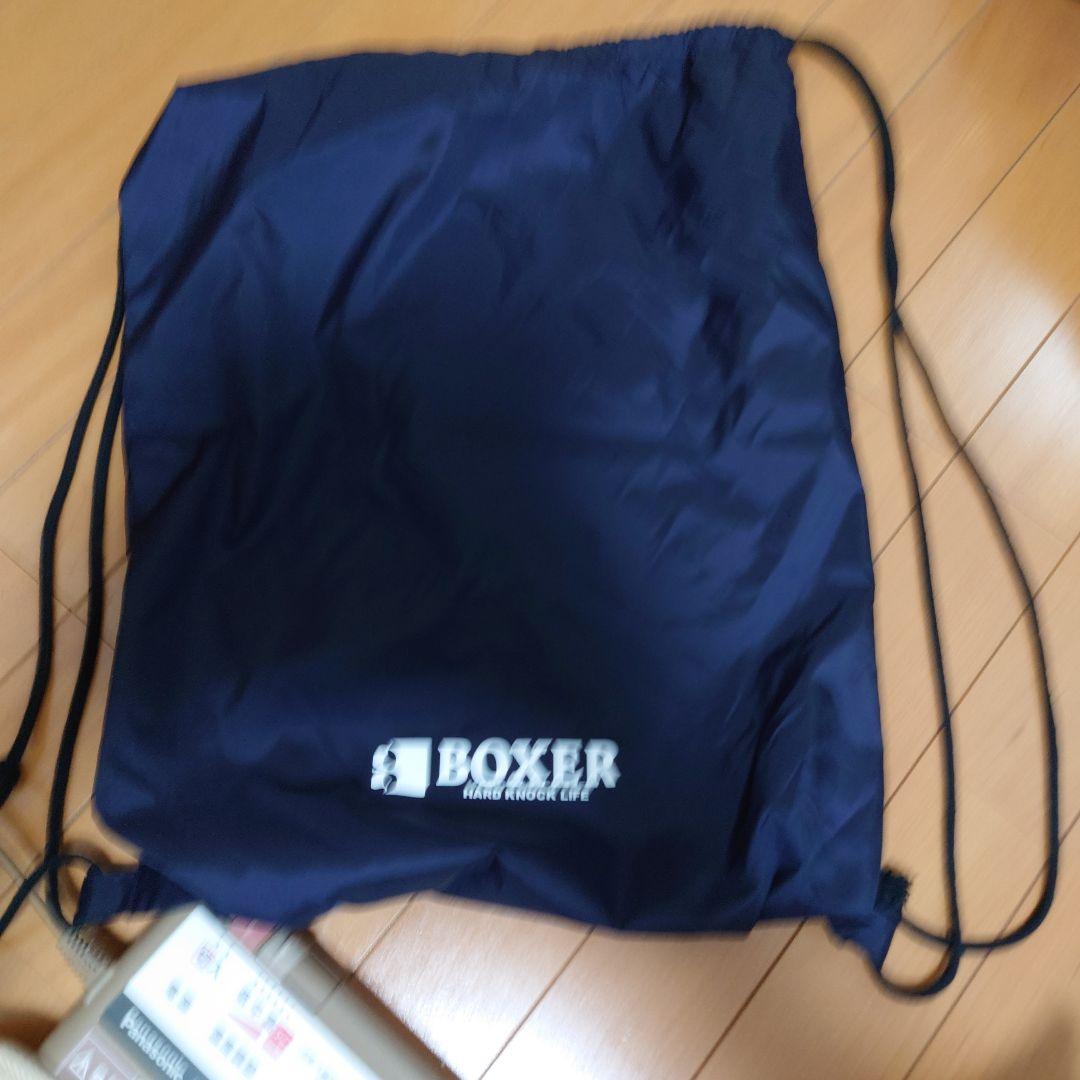 最終価格 イサミBOXER 10 oz ブラックボクシンググローブ 袋付き