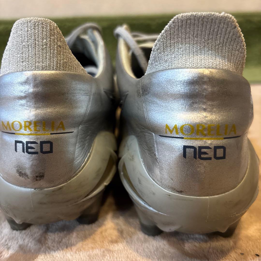 Mizuno Morelia NEO サッカーシューズ シルバー