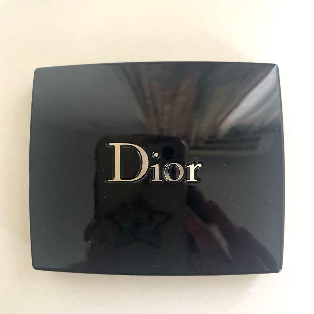 CHANEL、DIORホリデーYSLブラシ ＧIVENCHYデパコス等まとめ売り