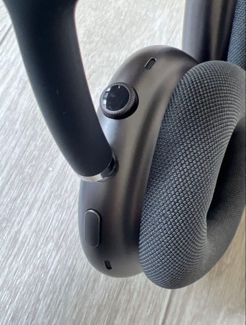 【美品】AirPods Max と 交換用 新品イヤークッション付き 正規品