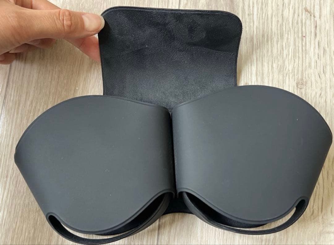 【美品】AirPods Max と 交換用 新品イヤークッション付き 正規品