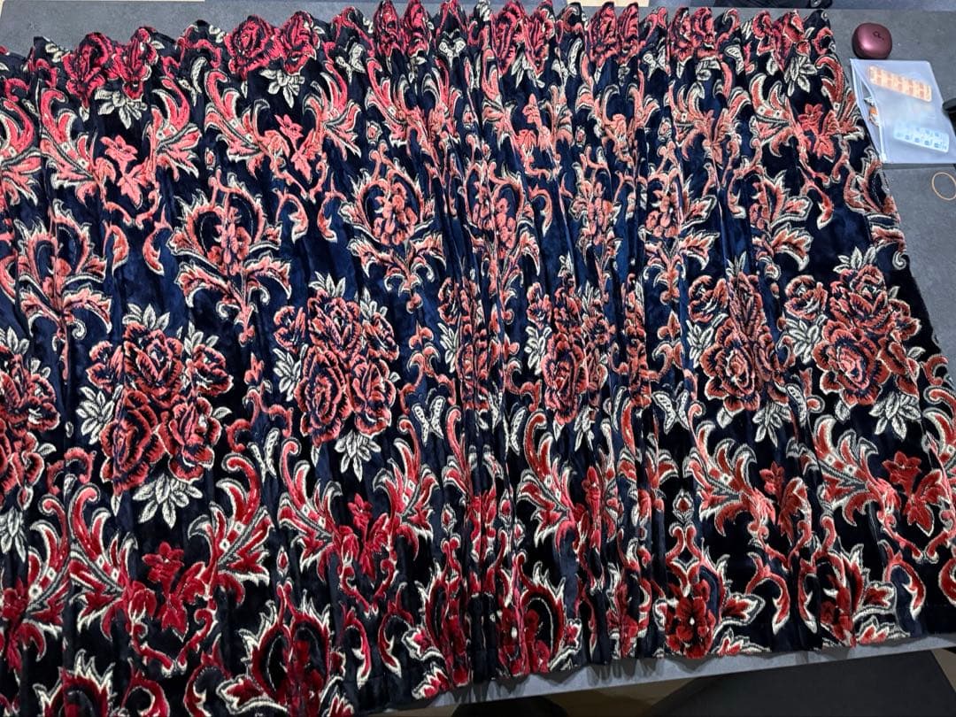 金華山　華恋　仮眠カーテン　ラウンドカーテン　プリーツあり