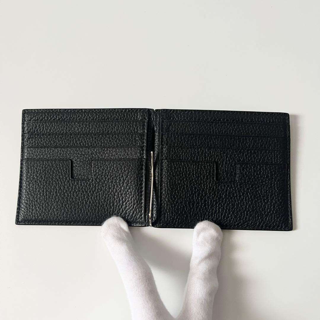 トムフォード　マネークリップ　二つ折り　レザー　黒　ブラック　ロゴ　イタリア製