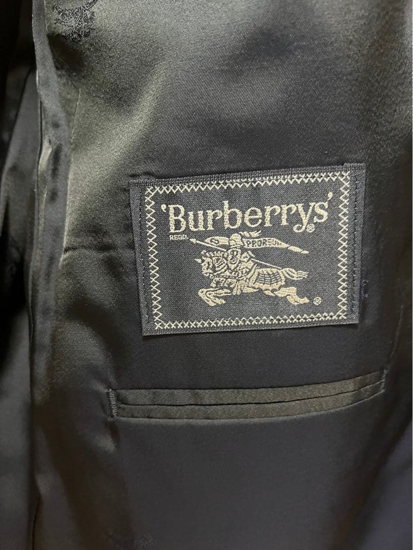 Burberry紺色ダブルブレスト テーラードジャケット
