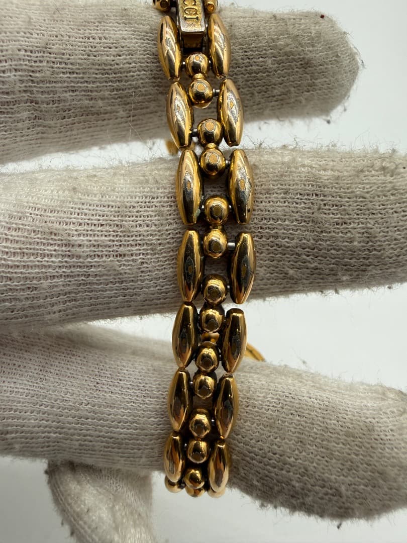 E*y様 GUCCI 腕時計