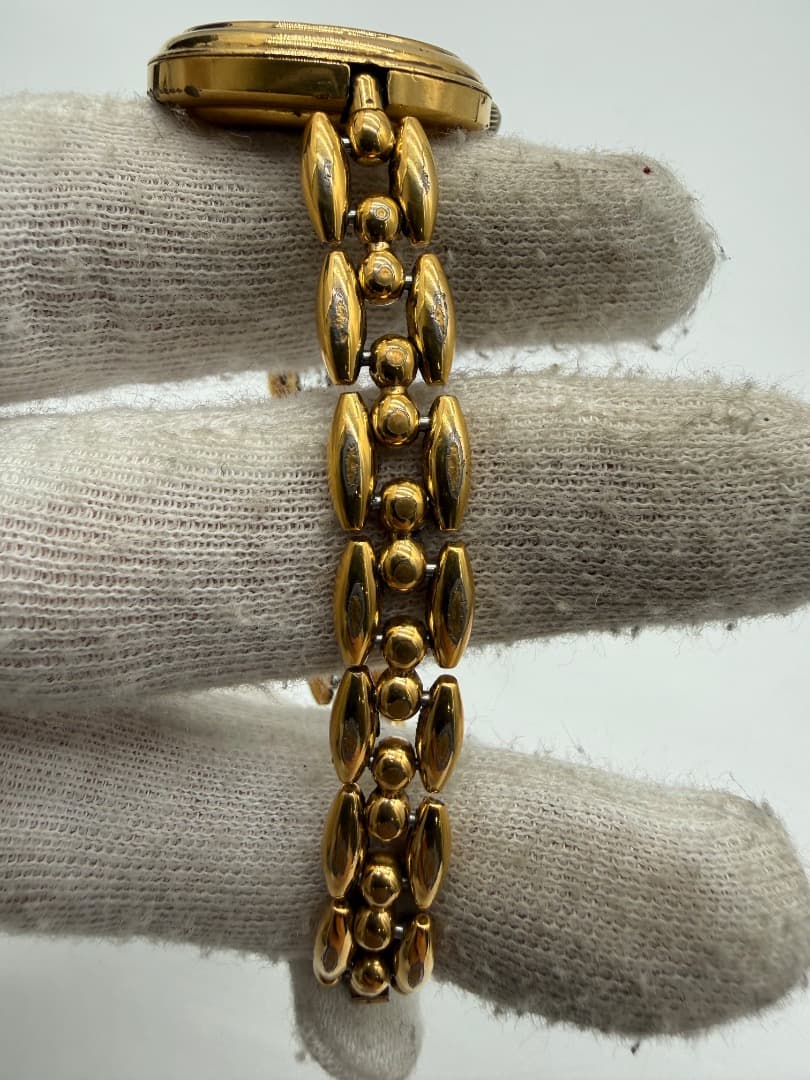 E*y様 GUCCI 腕時計