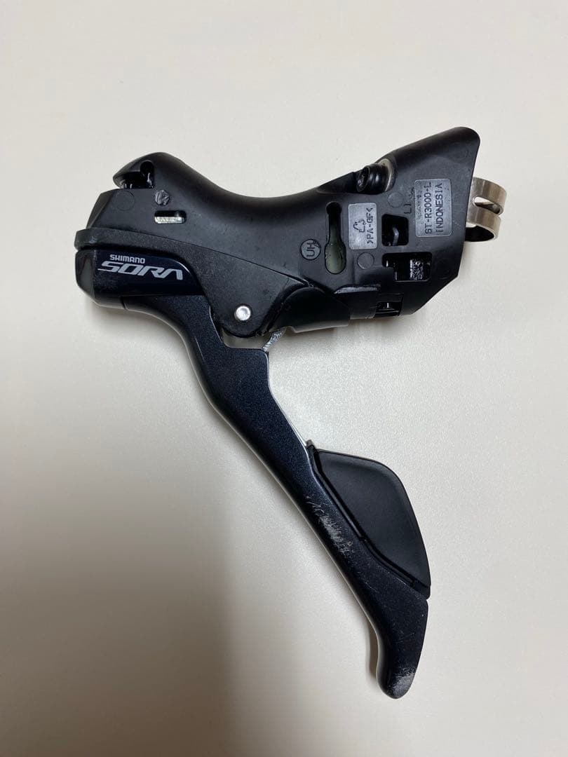 美品　シマノ　デュアルコントロールレバー　SORA R3000 STI 2×9