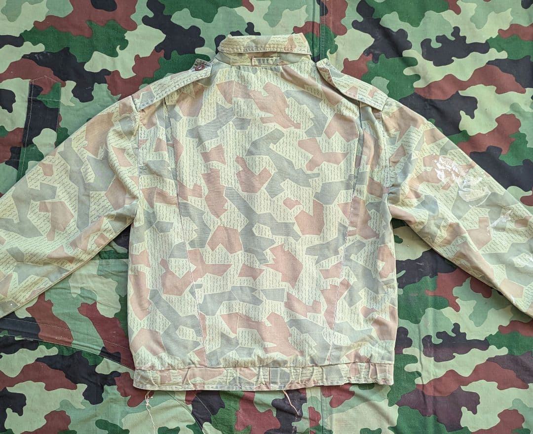 ブルガリア軍 スプリンターカモ フィールドジャケット ミリタリー 古着 軍放出品