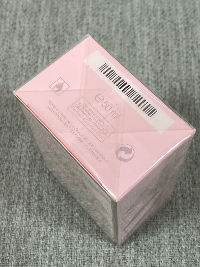 ディオール ミスディオールシェリーブルーミングブーケEDT50ml 未開封￼