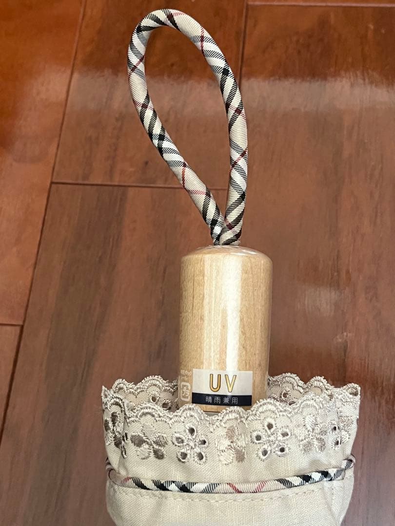 新品 ♡ BURBERRY バーバリー 折りたたみ 日傘 UV