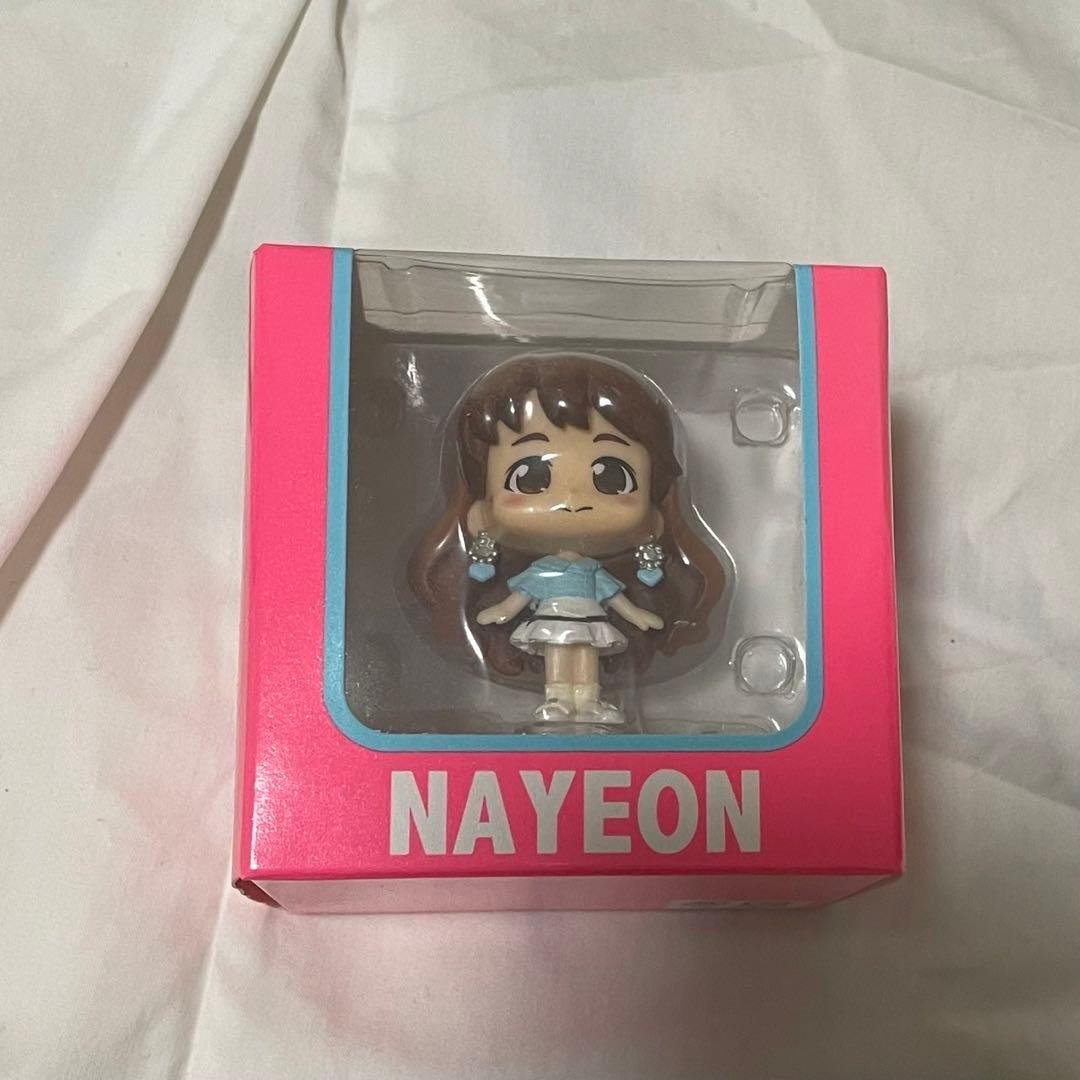 TWICE ポップアップストア フィギュア ナヨン♡レア¥2399