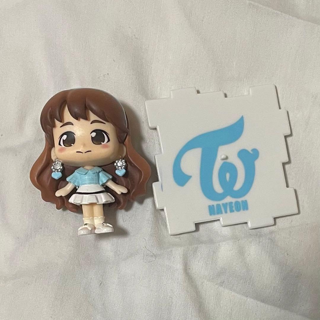 TWICE ポップアップストア フィギュア ナヨン♡レア¥2399