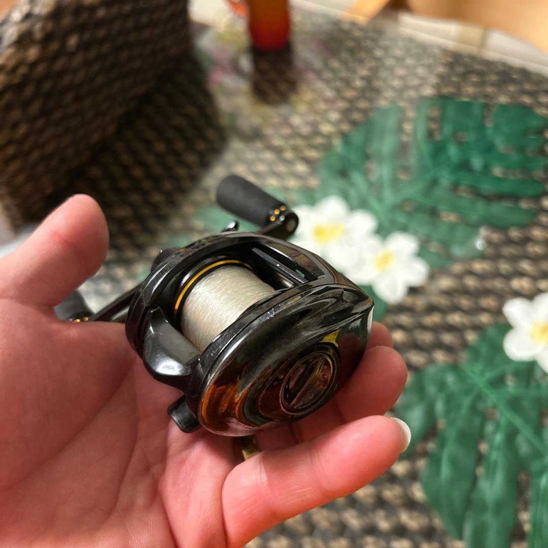 レボ ブラック 6 ベイトリール