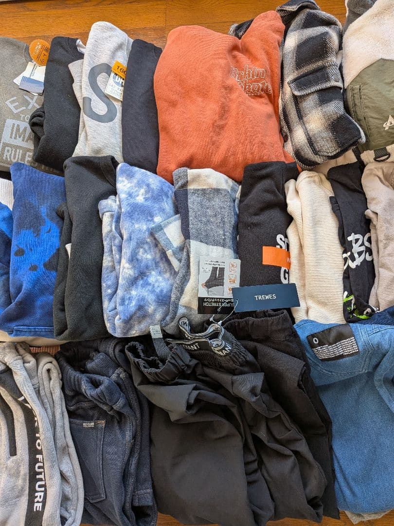 【新品未使用あり】まとめ売り　男の子　冬物　160cm　40点