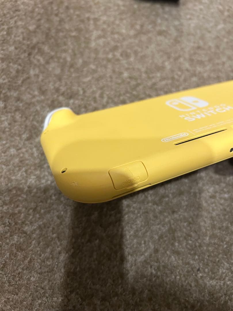 Nintendo SwitchLite イエロー Switchライト ケース付き