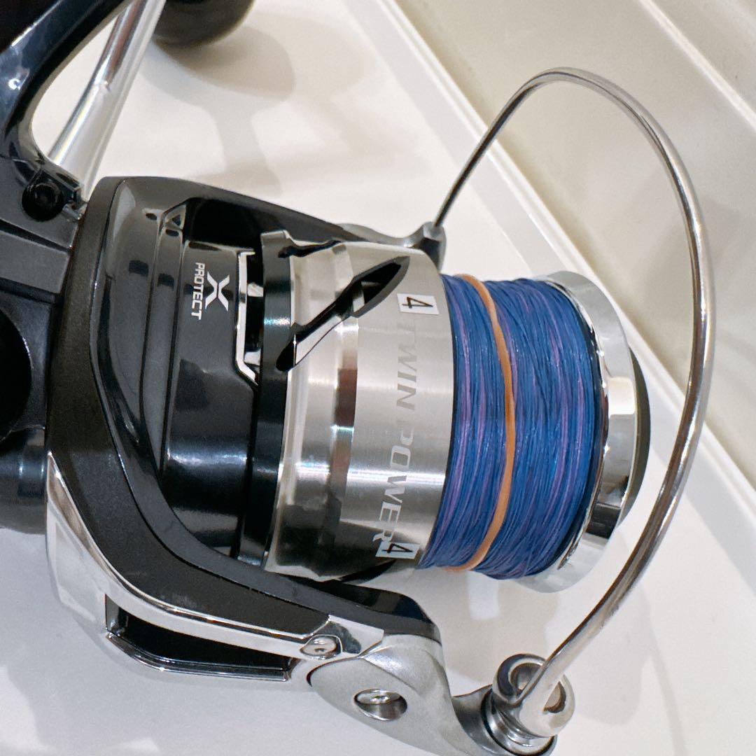 シマノ　ツインパワー　SW８０００HG + バリバス4号ライン