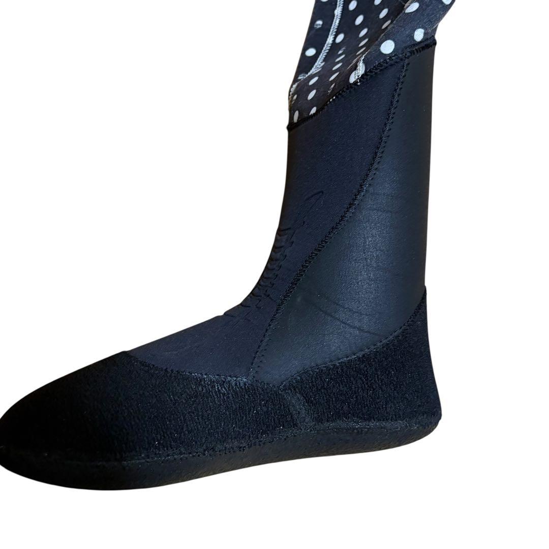 セミドライスーツ　レボリューション　フルスーツ　ブーツ一体型 ウェットスーツ