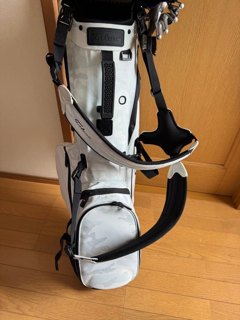 タイトリスト　スタンドバック