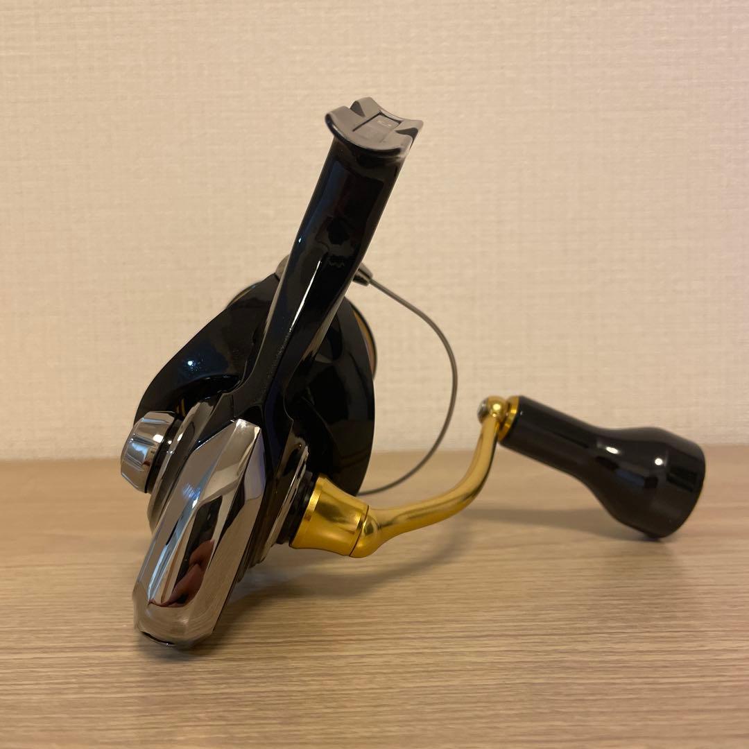 23レガリスLT4000-CXH　スピニングリール　レブロス　カルディア　レグザ