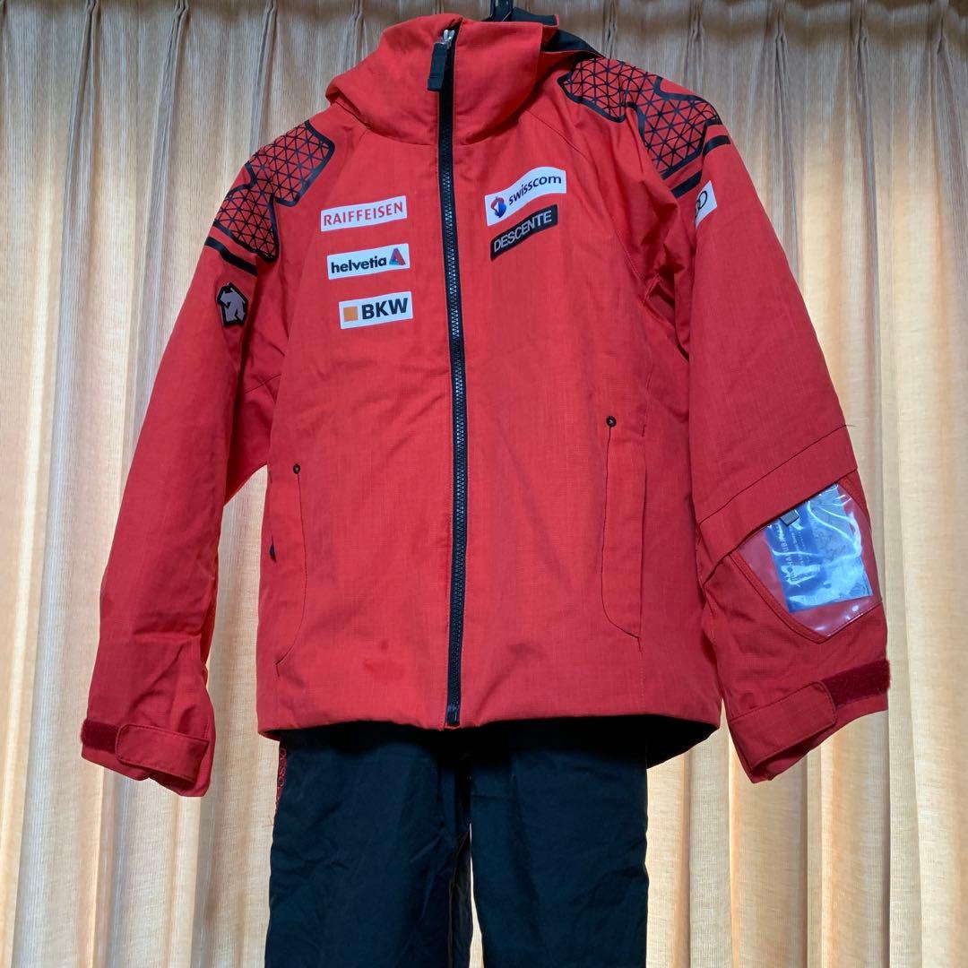 DESCENTE 子ども用スキーウェア 赤