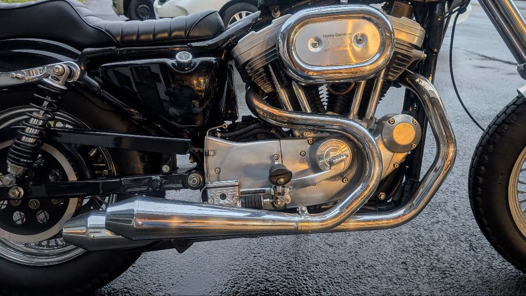 画像追加　BRATSTYLE　スポーツスター　マフラー　ハーレー