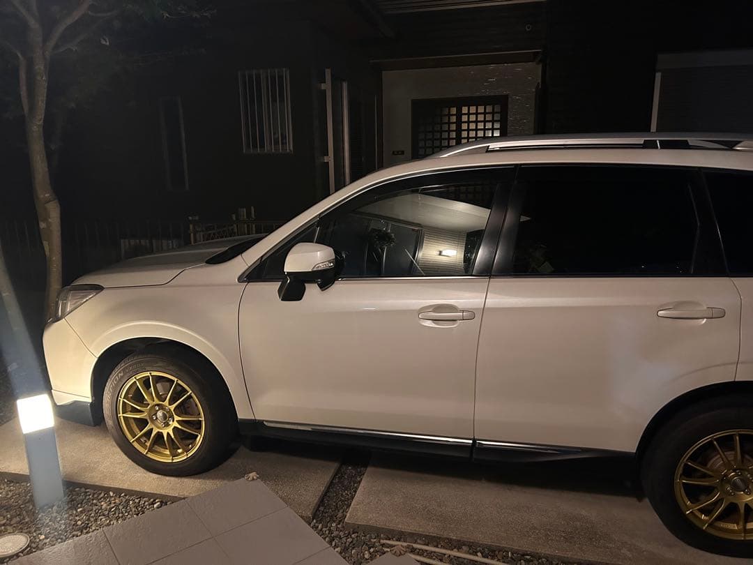 値下げ①OZウルトラレッジェーラ18インチゴールド5穴PCD100オフセット48