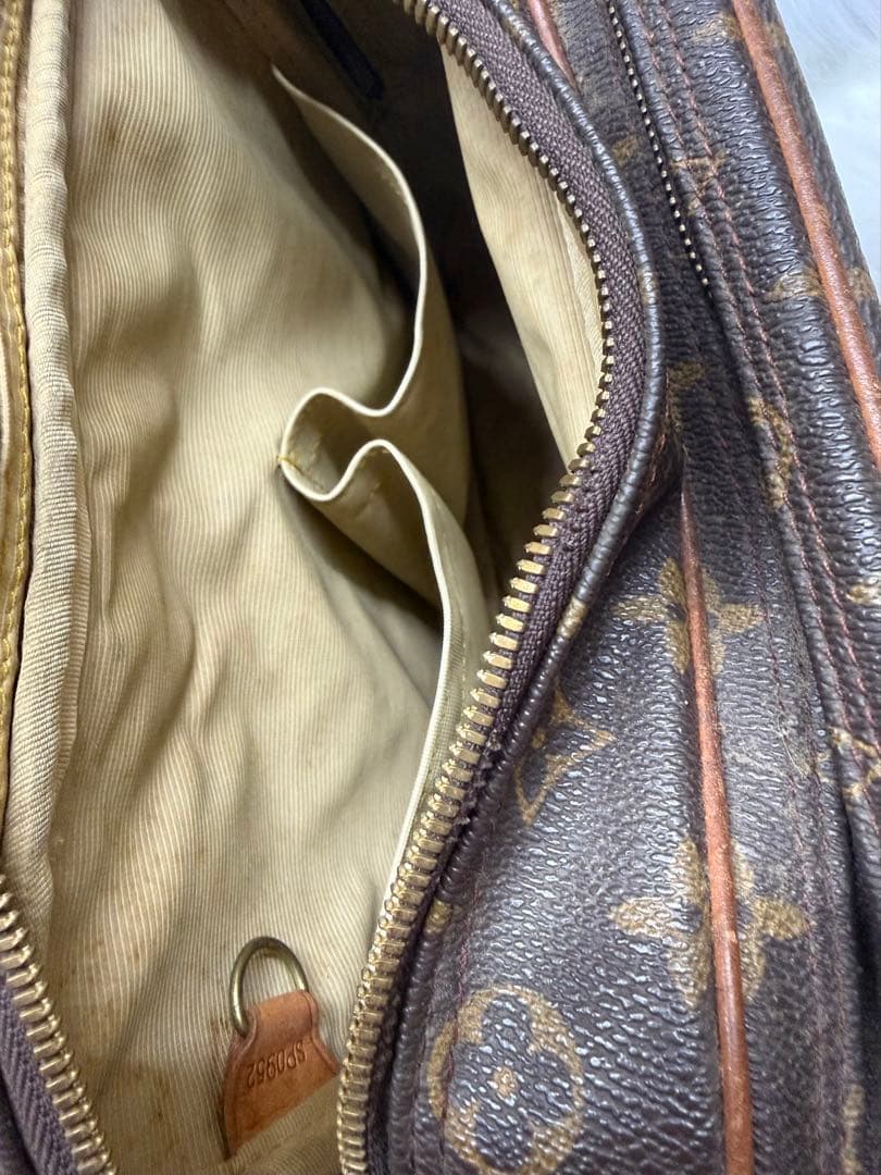 Y*】様 【中古・格安】ルイ ヴィトン リポーター モノグラム ショルダーバッグ