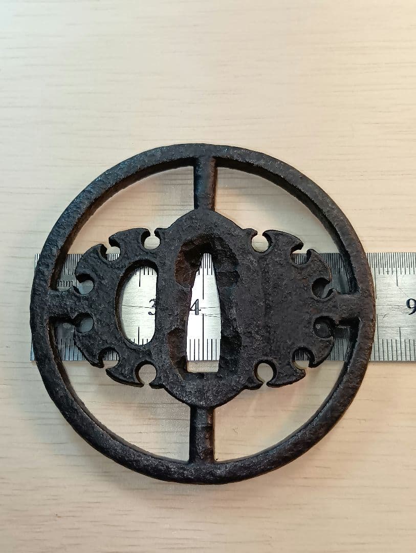 鍔　雪輪竹透かし鍔　正阿弥　鑑定書有り