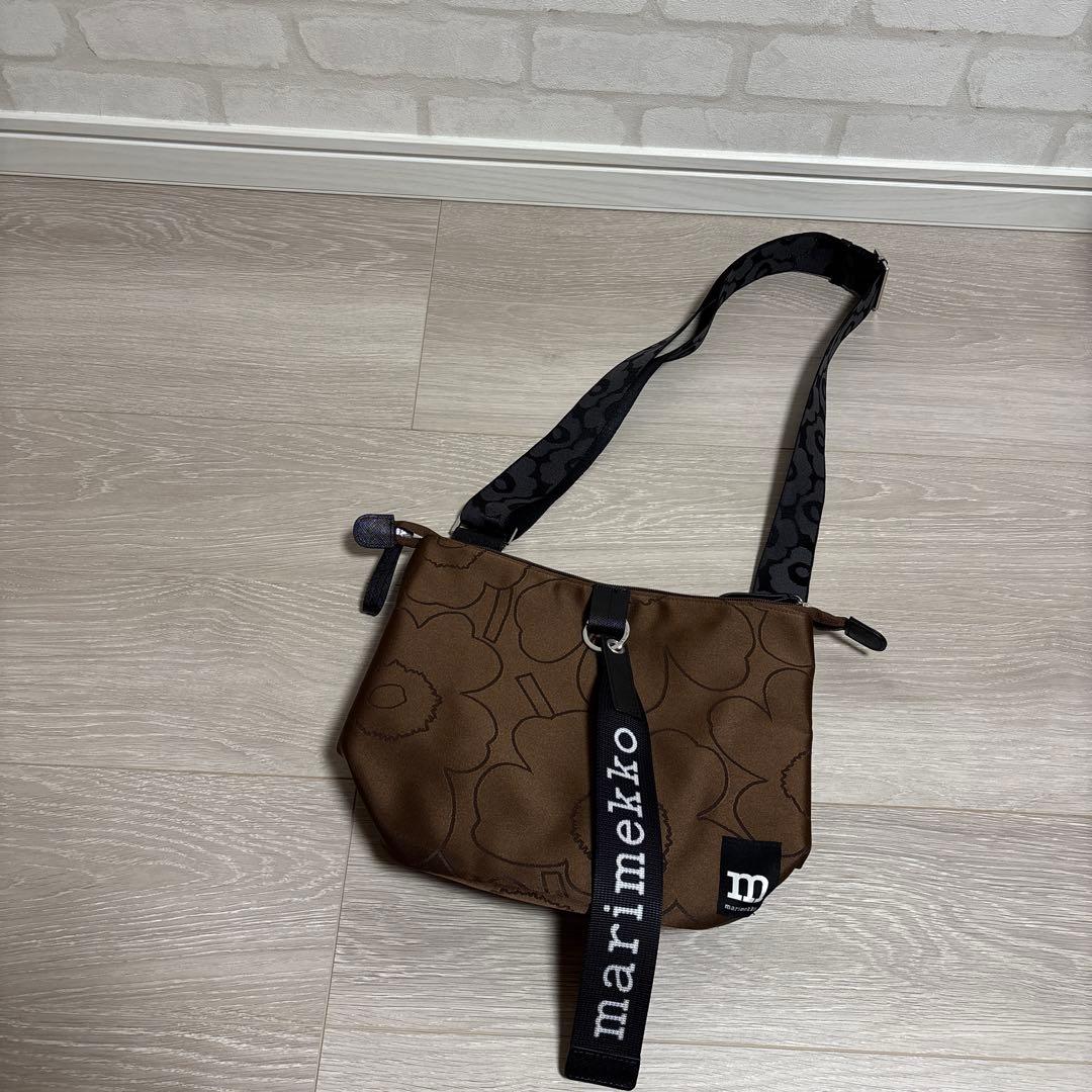 限定色　マリメッコ　ショルダーバッグ　茶色