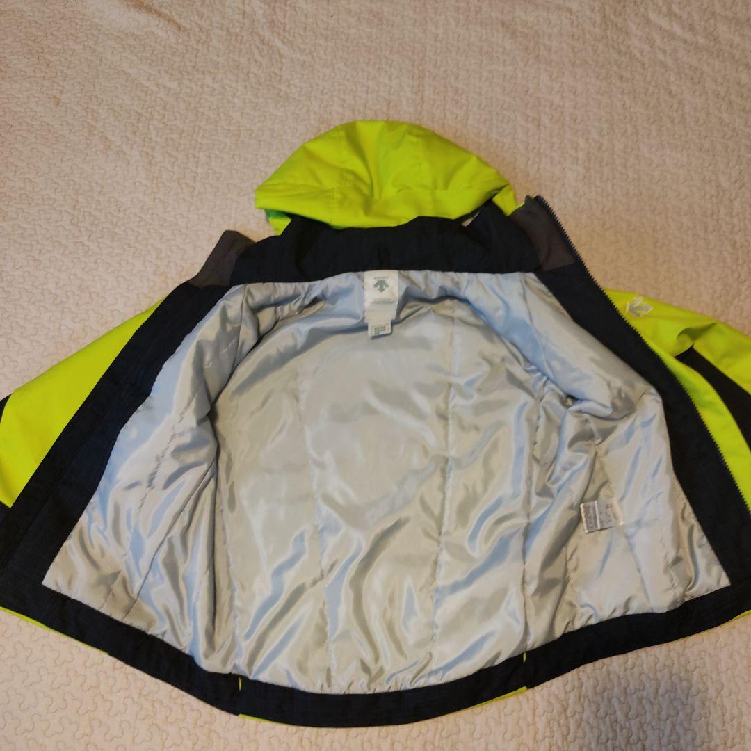 極美品デサント　スキーウェア　スノボ　130 DESCENTE