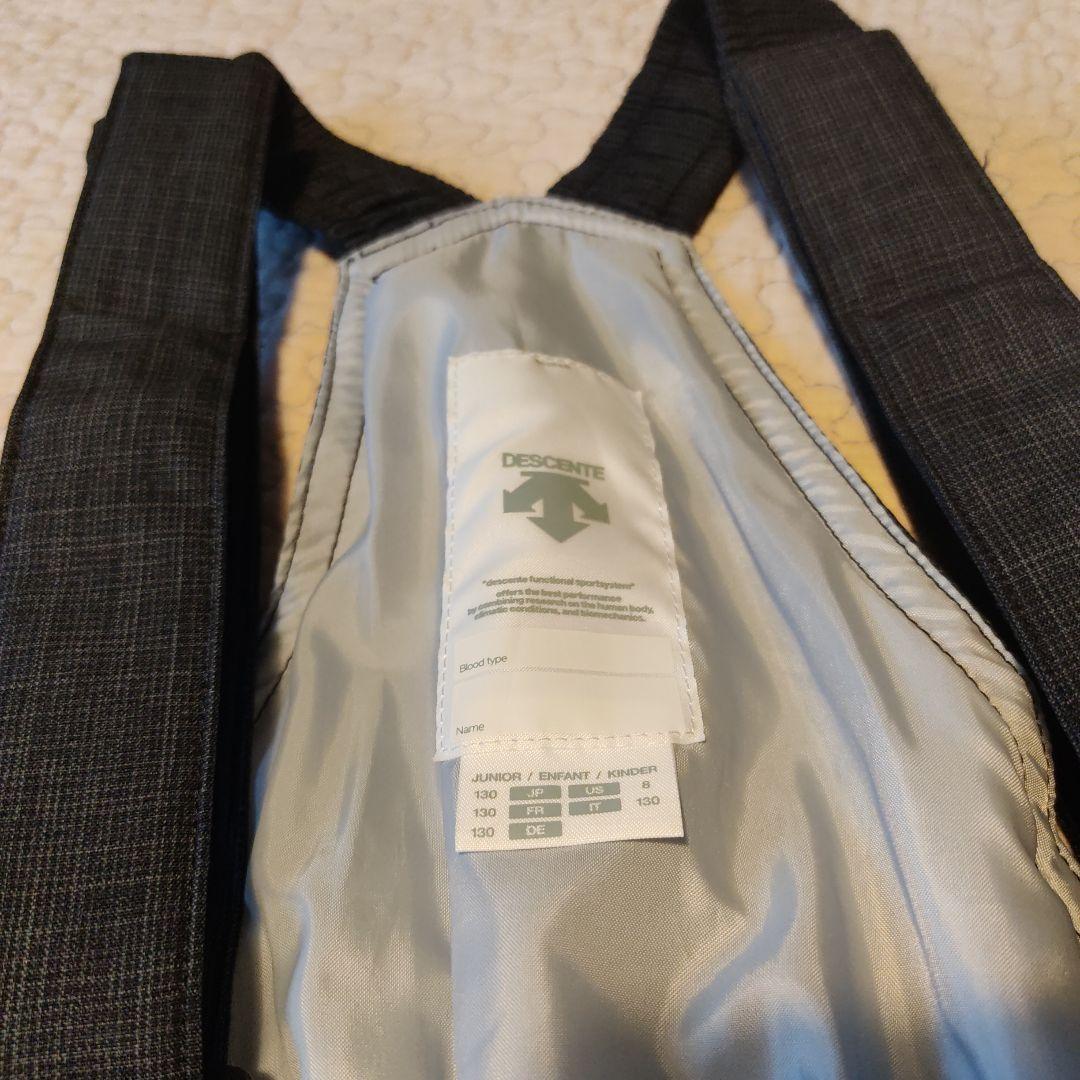 極美品デサント　スキーウェア　スノボ　130 DESCENTE