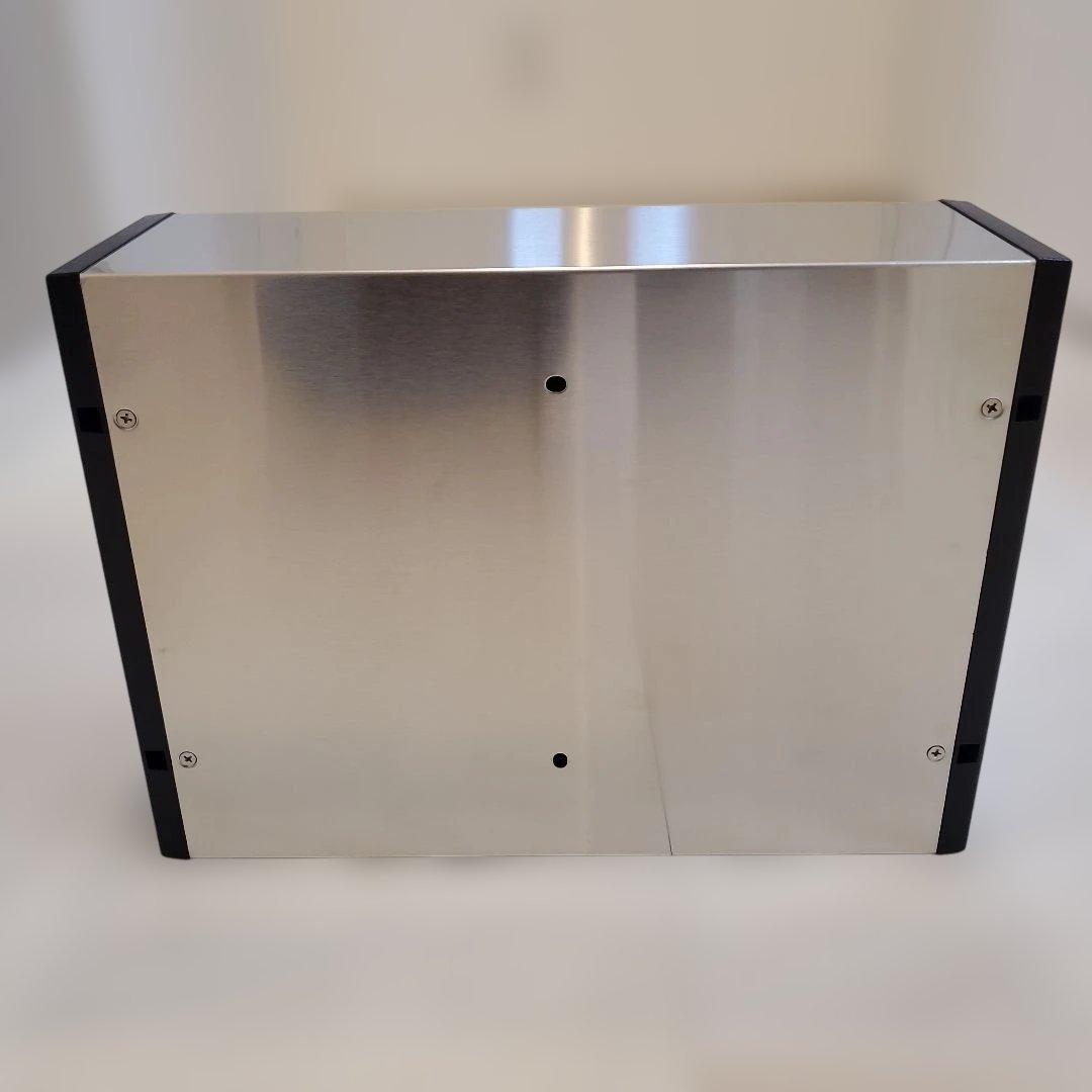 防滴壁付薄型ポスト　ポステック　CSPー106Dシルバー　(前入れ前出し)