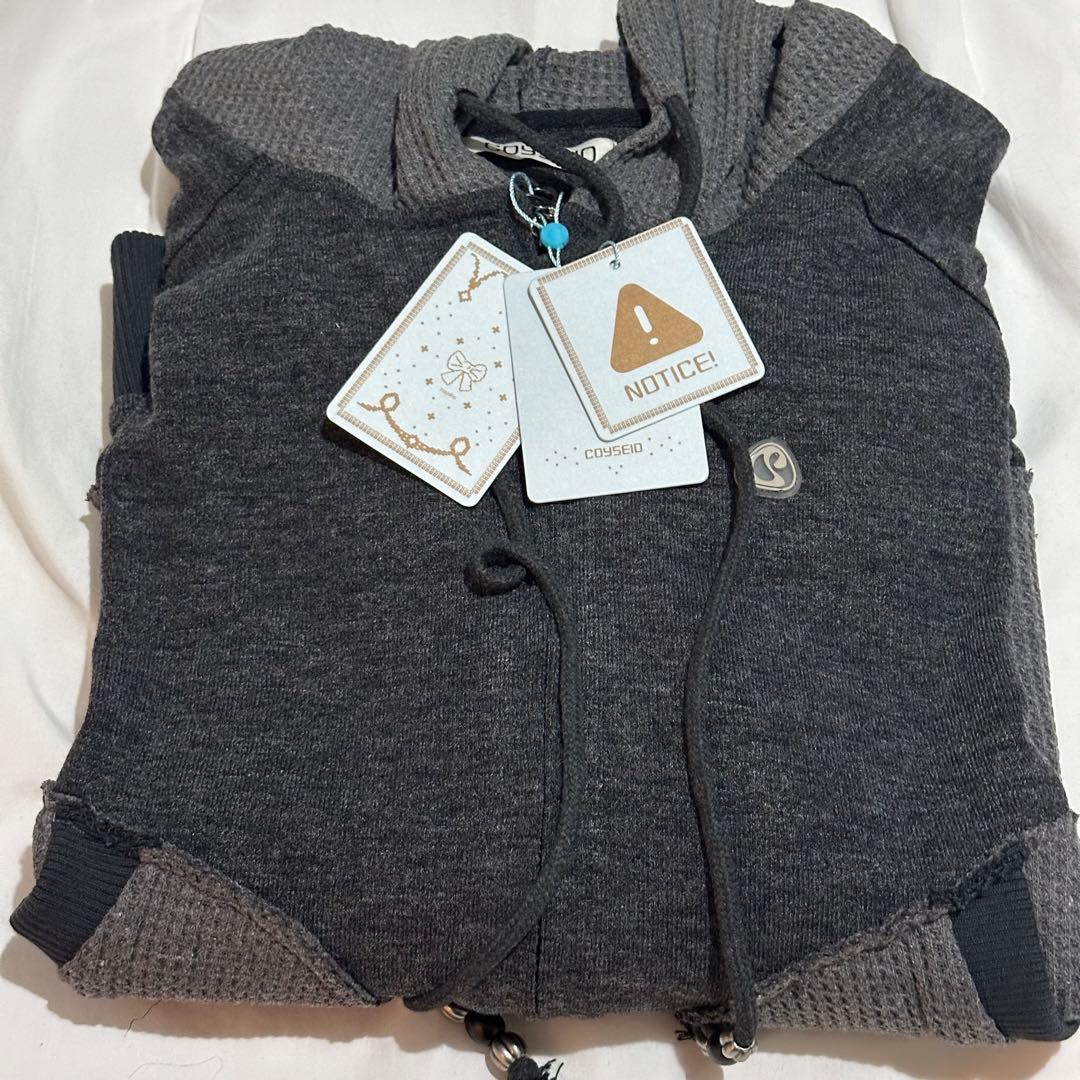 【新品未使用】COYSEIO フードパーカー ダークグレー チャコール　/f5