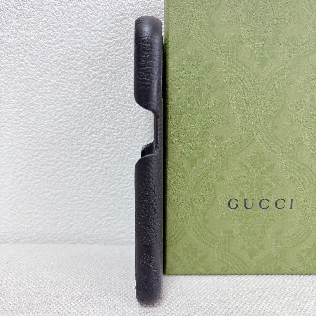 iPhone15ケース　GUCCI 新品　GGレザー　スマホケース