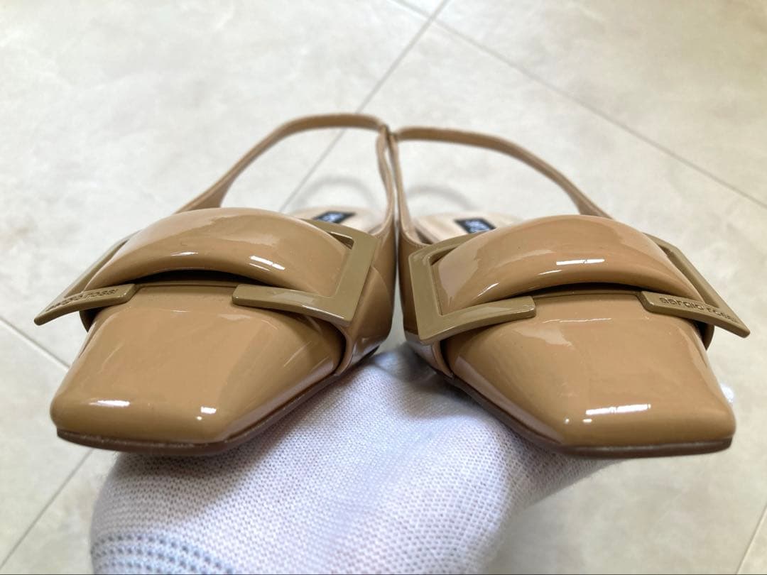 Sergio Rossi(セルジオロッシ) スリングバック srTWENTY