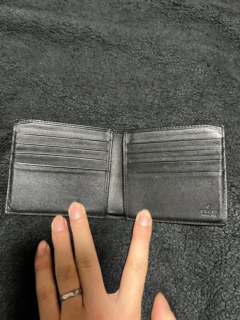 GUCCI スネークデザイン 二つ折り　財布