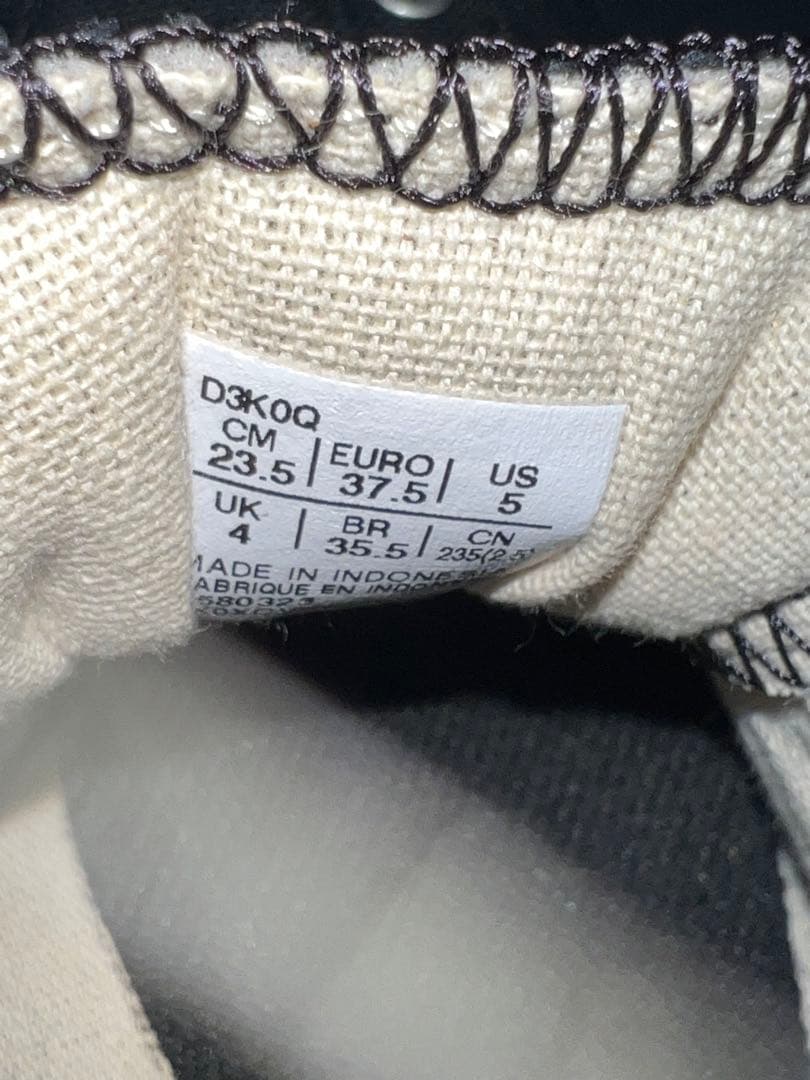 Onitsuka Tiger ブラック スニーカー スリッポン